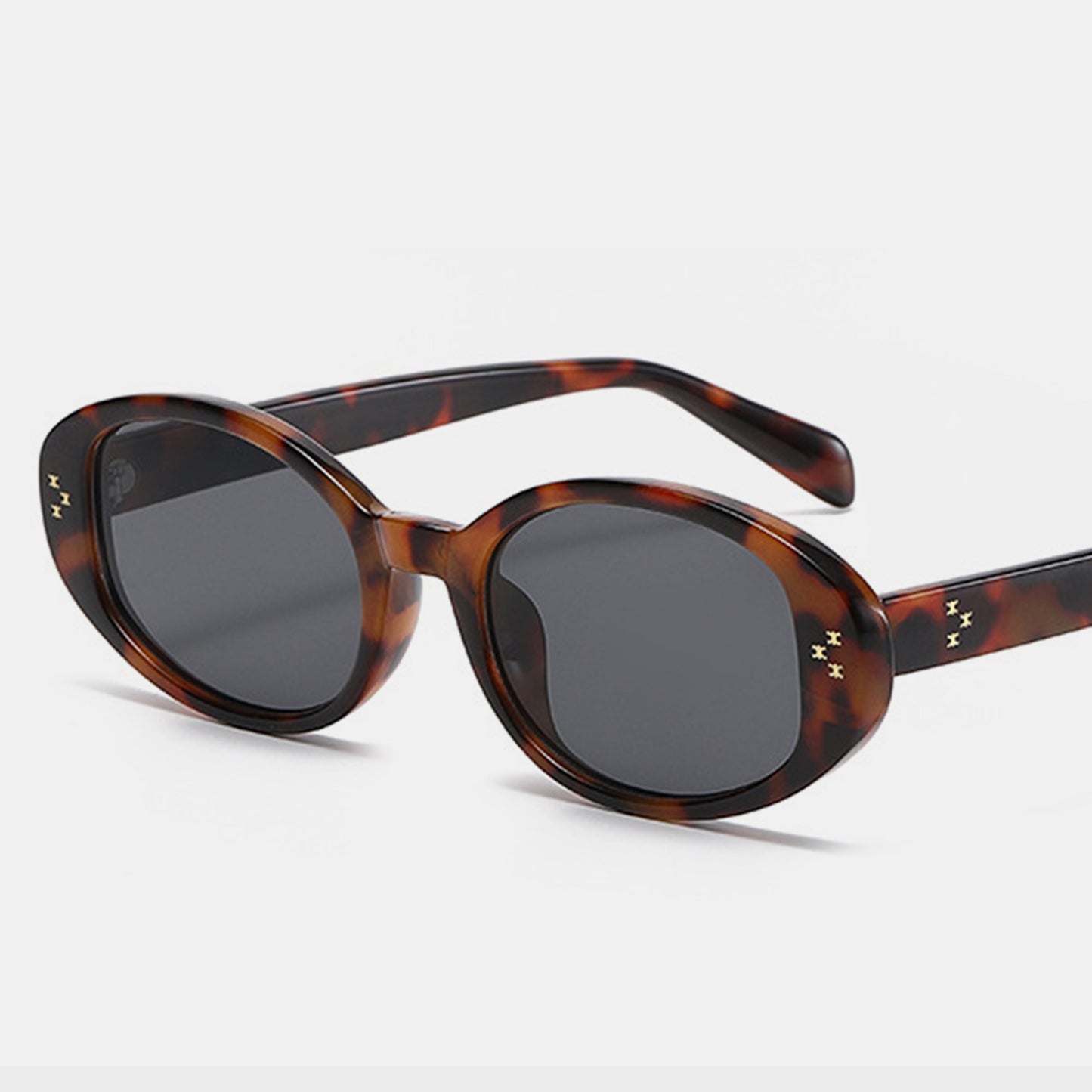 Famous Oval Frame Sunglasses